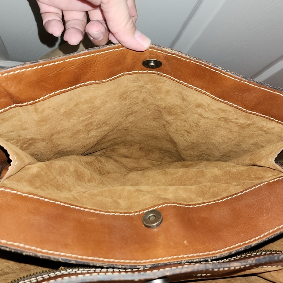 Patricia Nash Folklore Artisan Lapila Tote, Large Brown Tooled Leather bag. - Picture 7 of 11